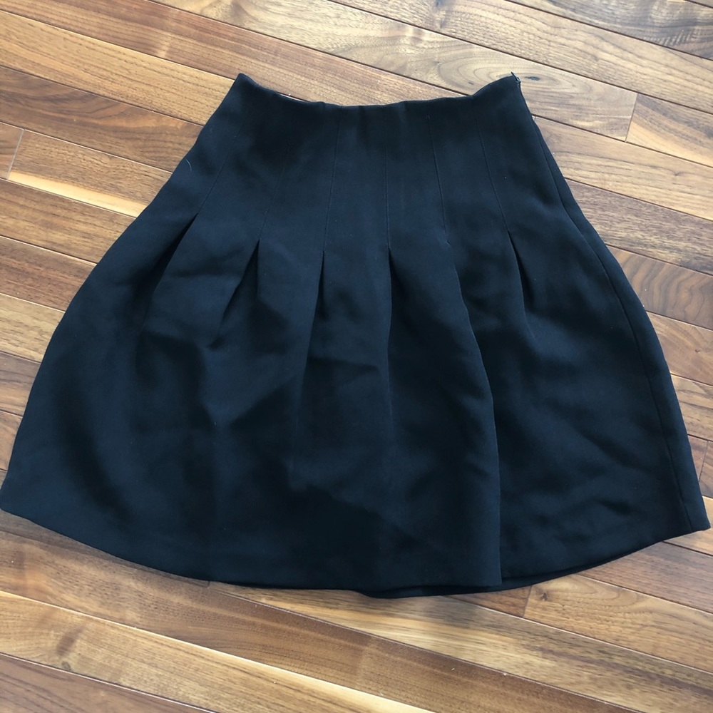 🍹 2/50$ Club Monaco black skirt